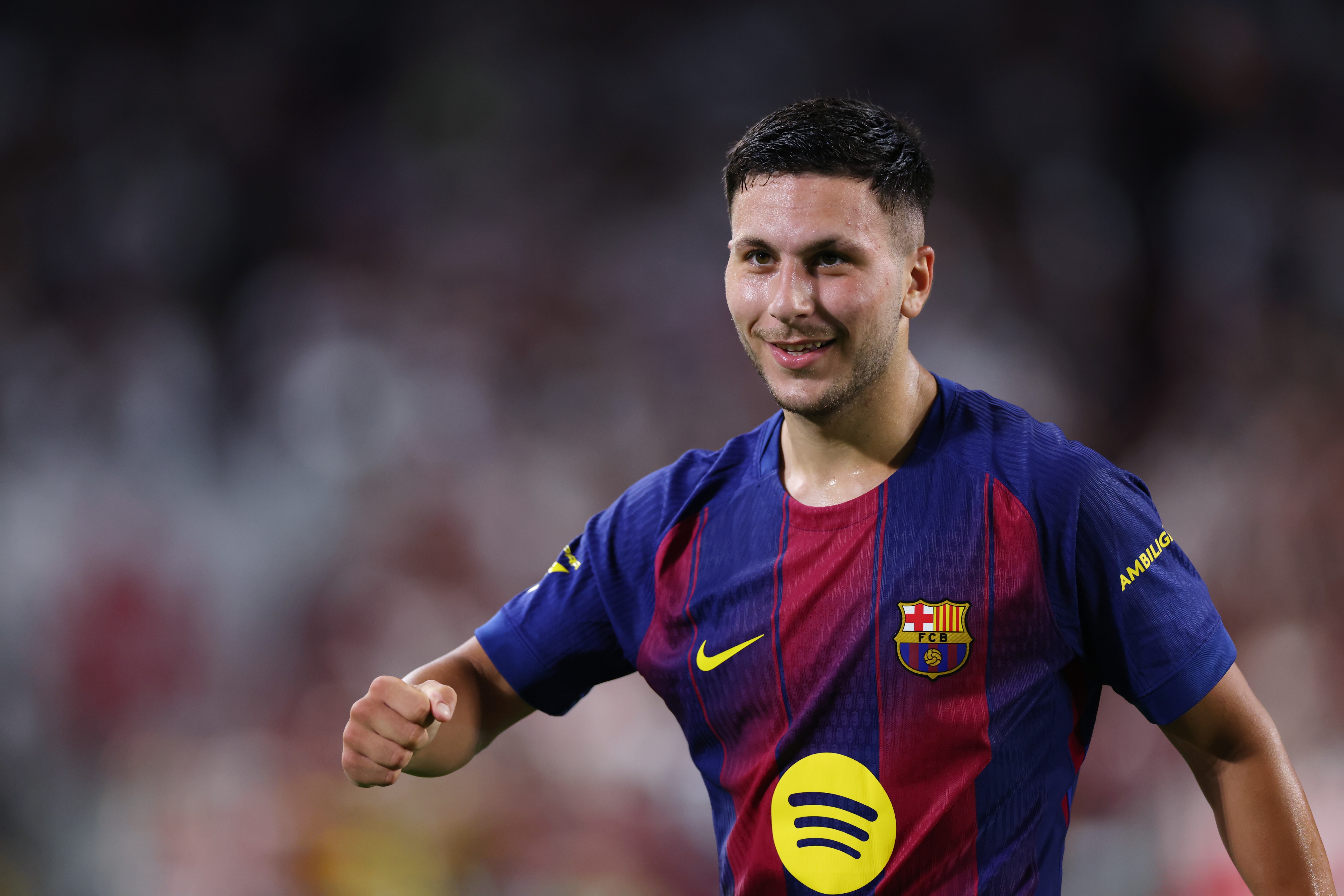 Yabo-世体：鲁尼-巴德吉不会进入巴萨对阵巴列卡诺的名单