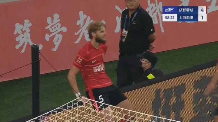 Yabo-蓉城四度破门扩大优势，莱切特头球建功锁定胜局